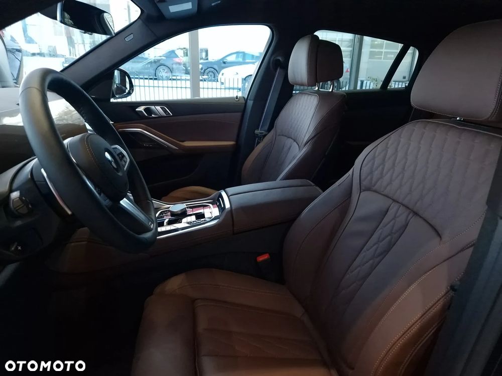 BMW X6 - 11