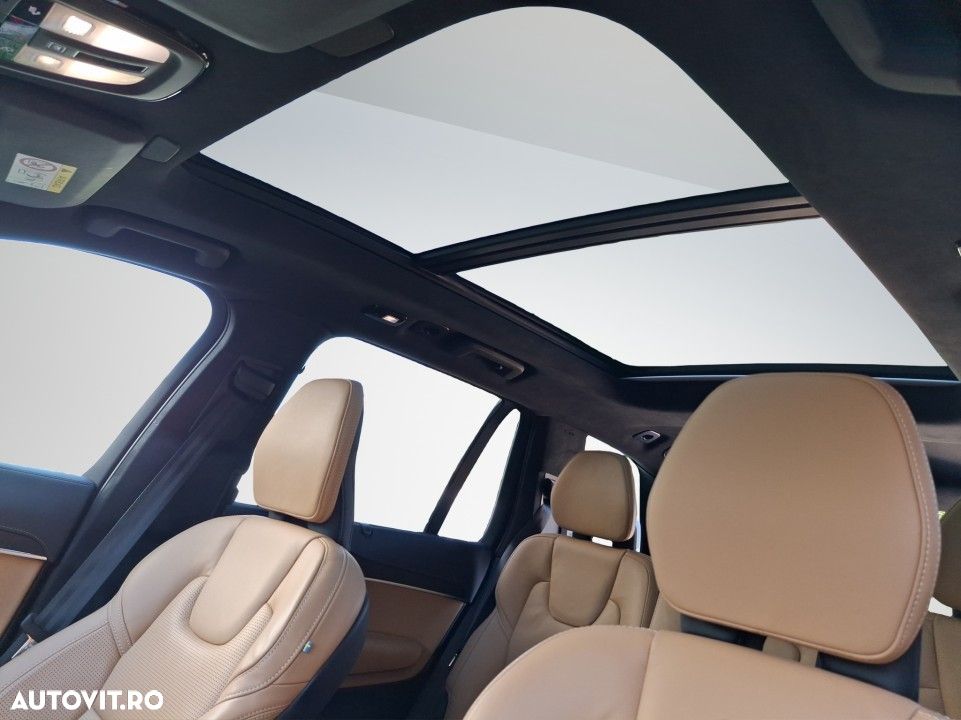 Volvo XC 90 - 19