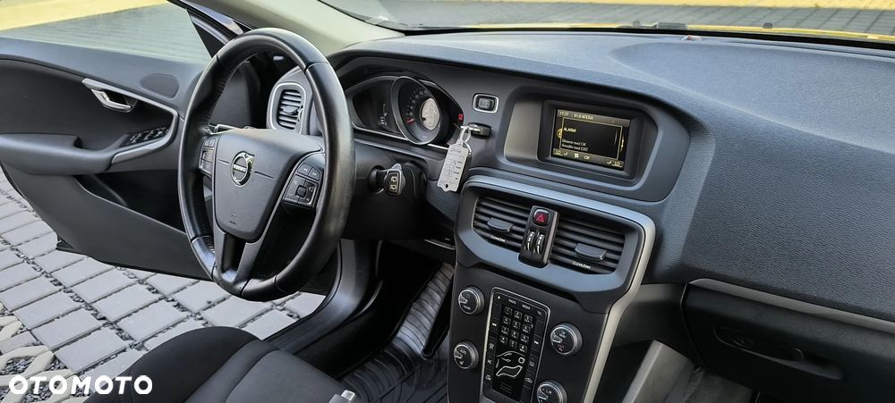 Volvo V40 D2 Ocean Race - 7