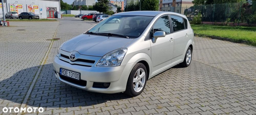 Toyota Corolla Verso 1.8 Sol + 7os - 1