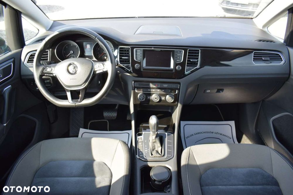 Volkswagen Golf Sportsvan - 25