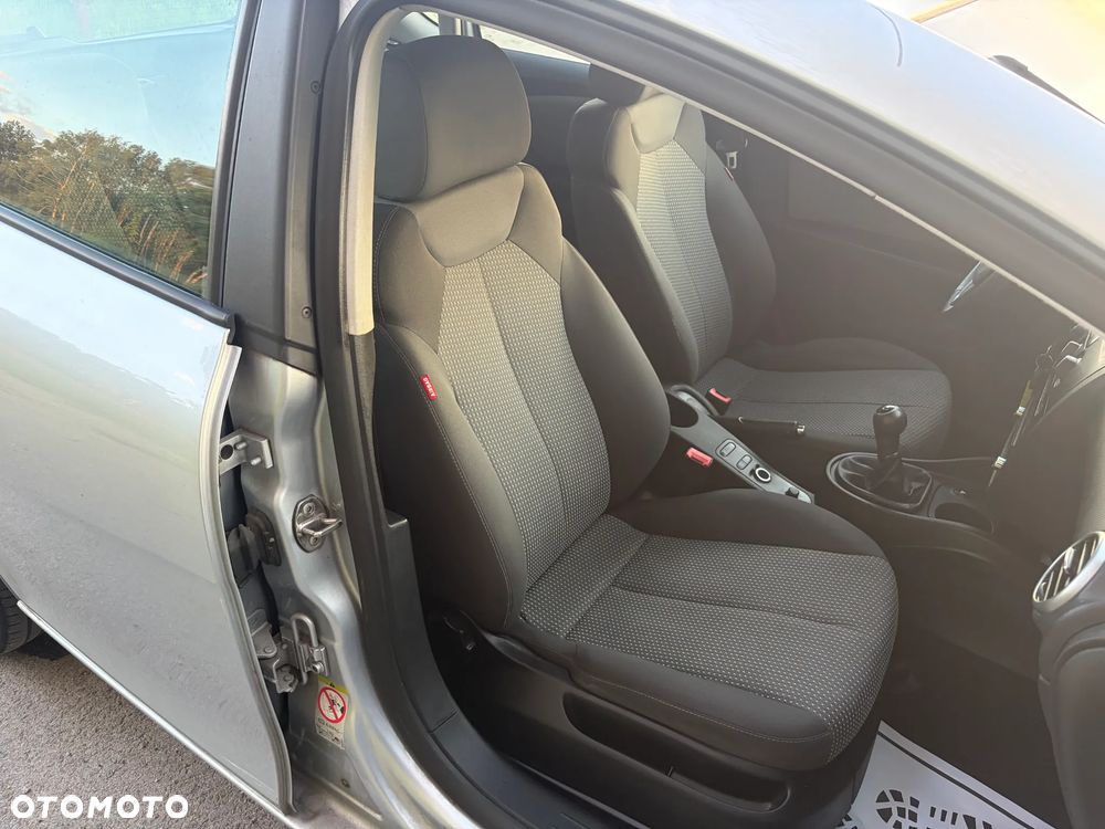 Seat Leon 1.6 TDI DPF Reference - 17
