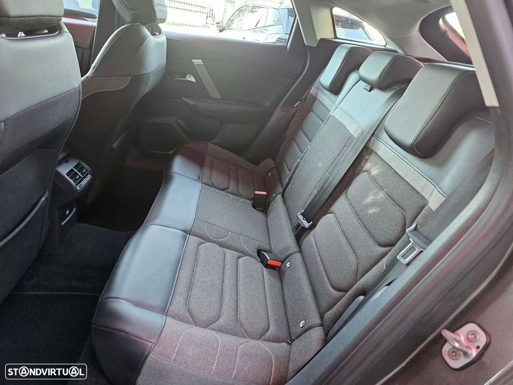 Citroën C4 PureTech 130 Stop&Start FEEL PACK - 10