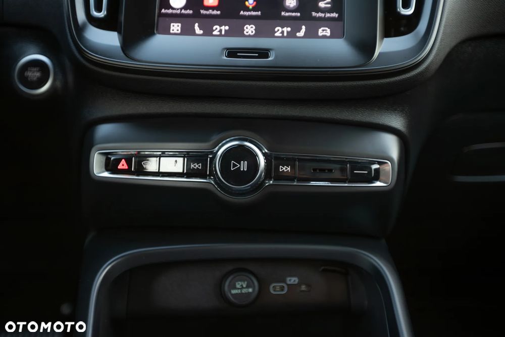 Volvo XC 40 B3 Essential - 22
