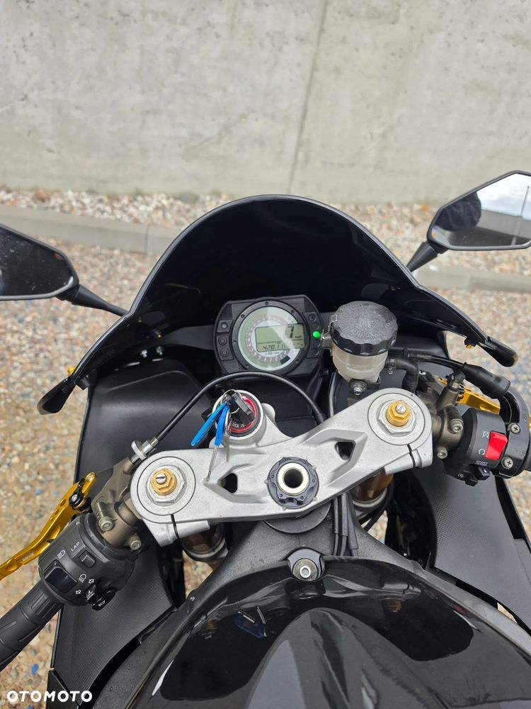 Kawasaki ZXR - 5