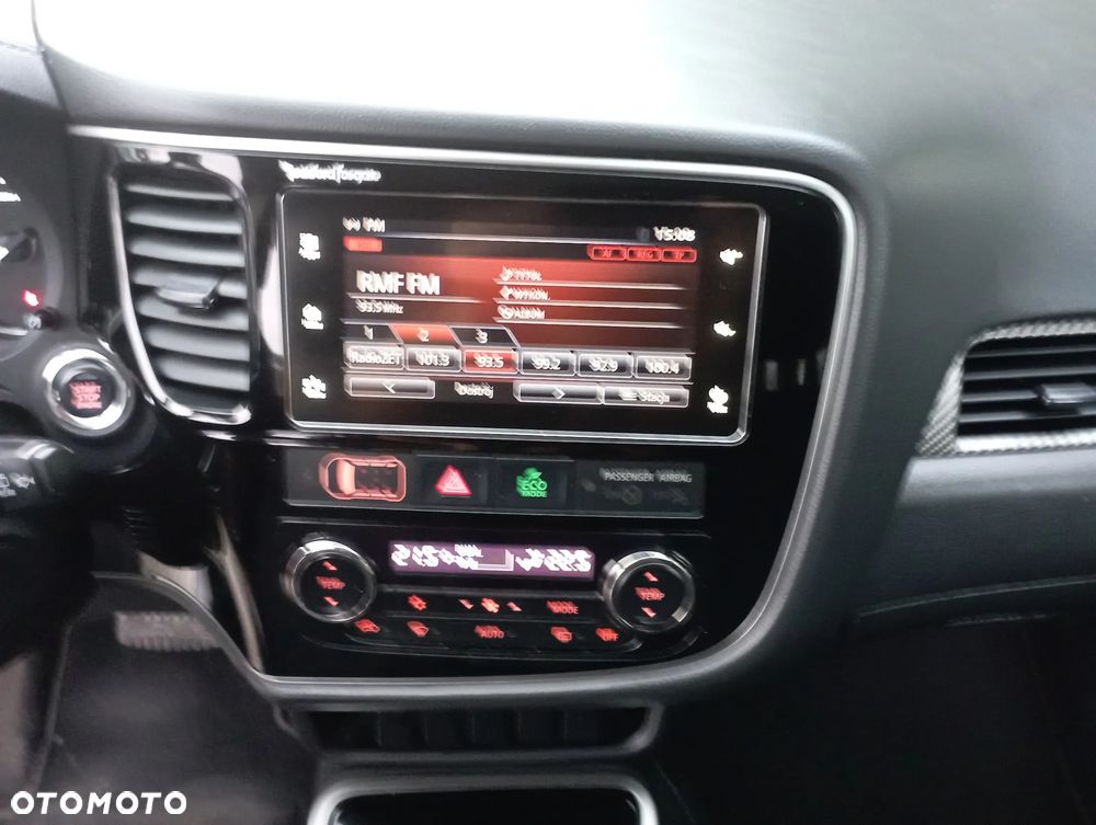 Mitsubishi Outlander 2.0 Intense + SDA 4WD CVT - 12