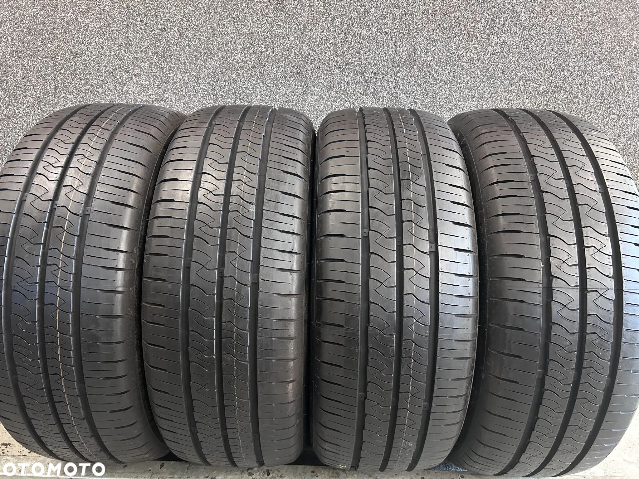 Opony Letnie Kumho ProTran KC53 235/55/18 104H XL 4szt. Nowe! - 1