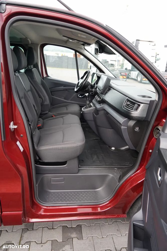 Renault TRAFIC III / AUTOBUZ / 9 LOCURI / 2022 / PRIMUL PROPRIETAR / REVIZAT - 29