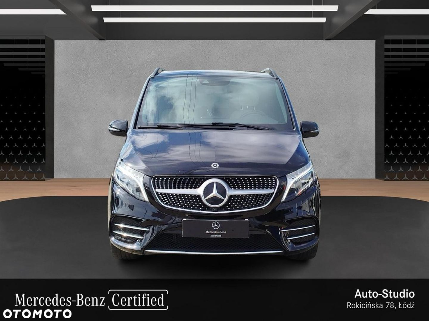 Mercedes-Benz Klasa V - 9