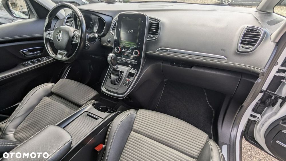 Renault Scenic - 21