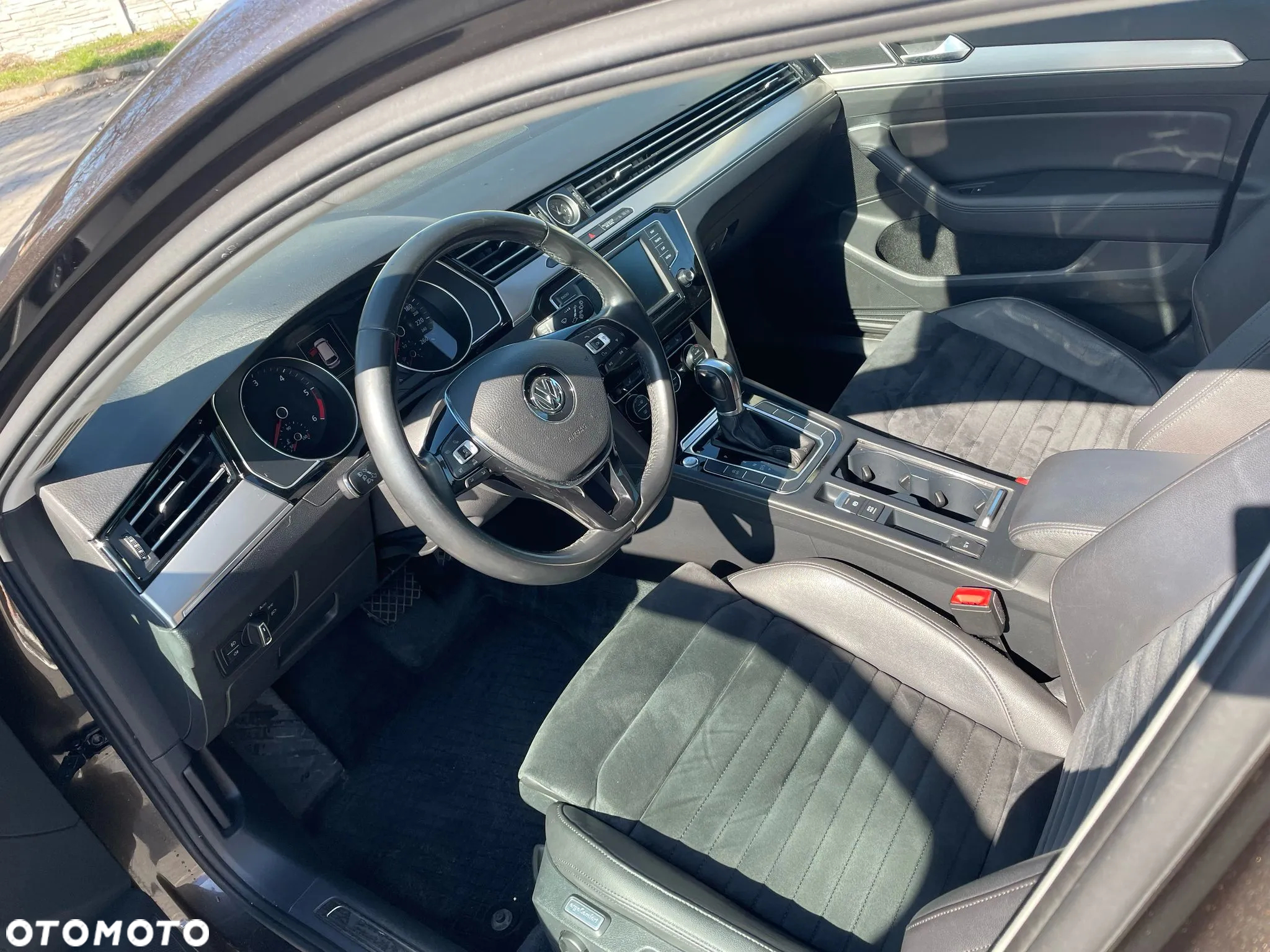 Volkswagen Passat Variant 2.0 TDI DSG (BlueMotion Technology) Highline - 5