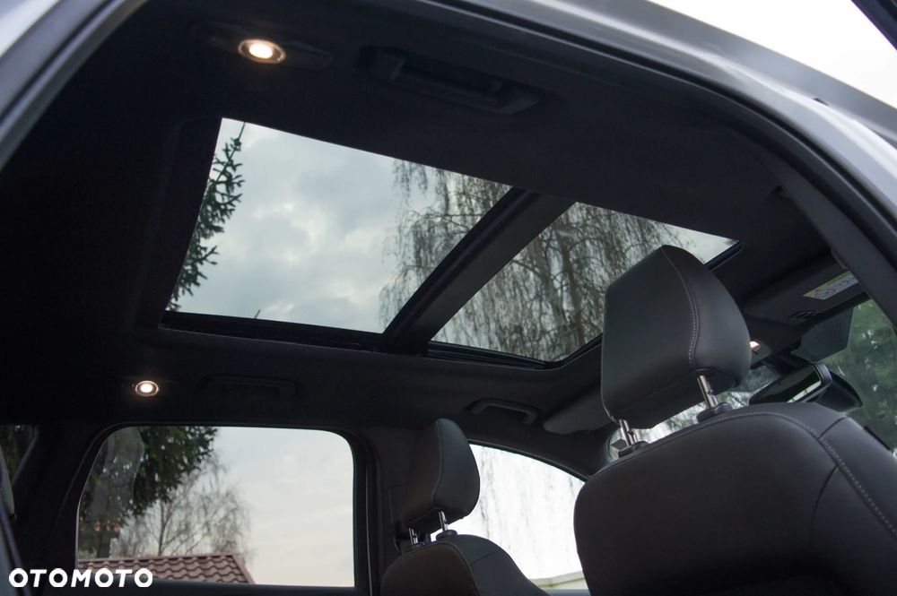 Ford Kuga 2.0 TDCi 4x4 ST-Line - 37