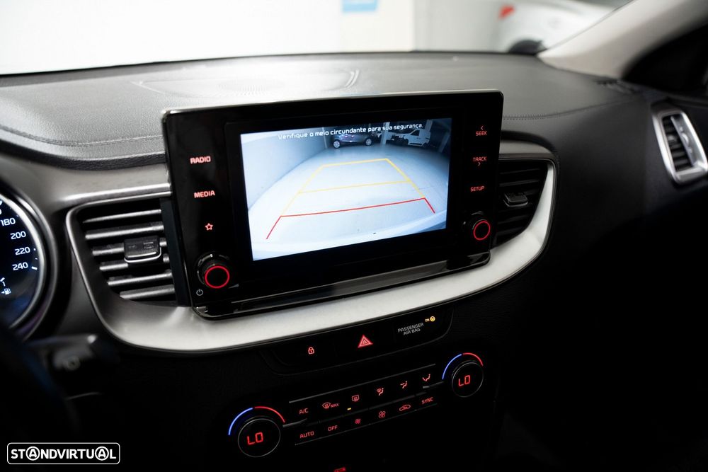 Kia Ceed 1.0 T-GDI Drive - 6