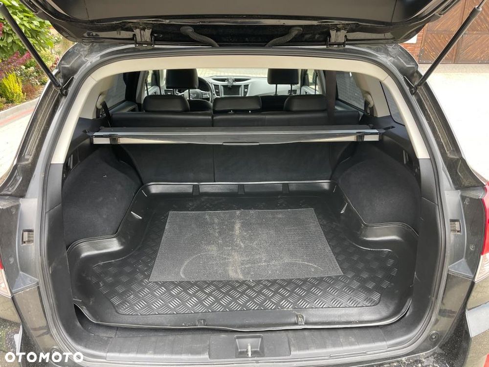 Subaru Outback - 5
