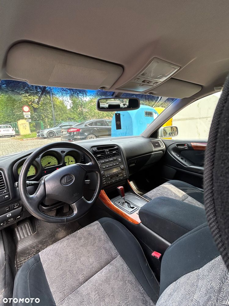 Lexus GS 300 - 11