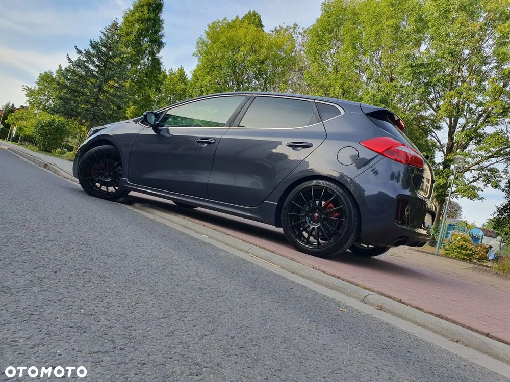 Kia Ceed 1.6 T-GDI GT XL - 23