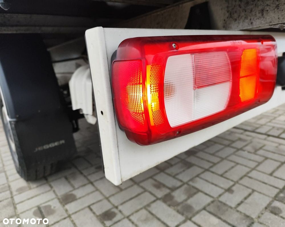 Volkswagen Crafter 35 Podwójna kabina - 26