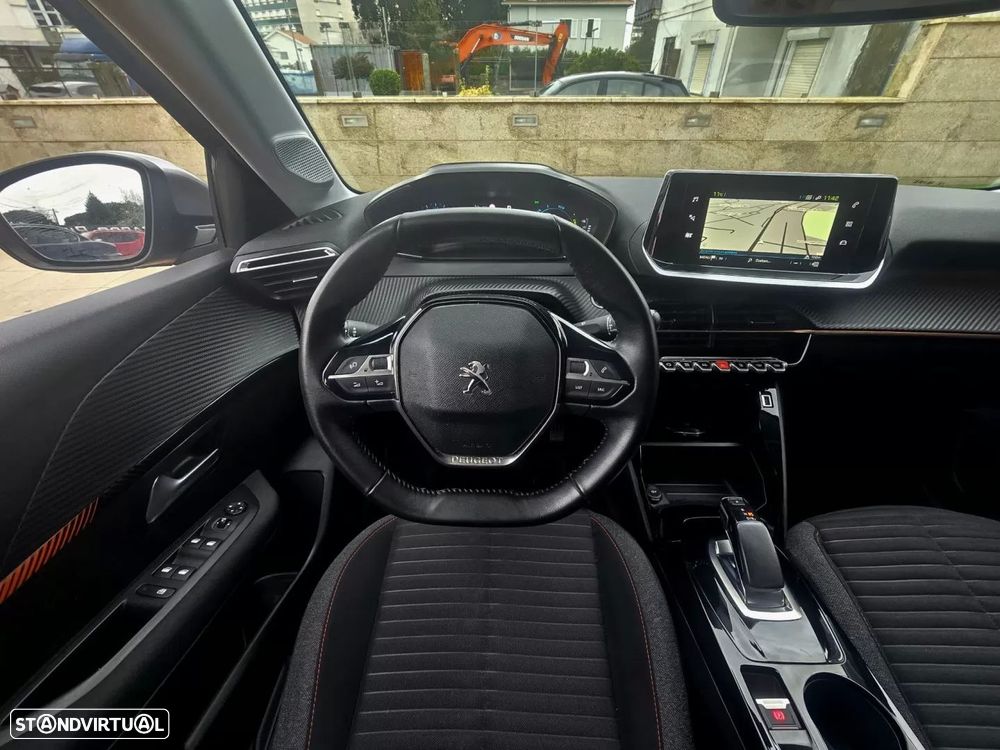 peugeot e-208 ver-50-kwh-active-pack - 17