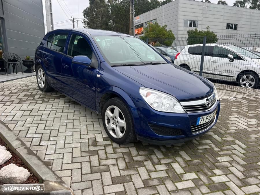 Opel Astra 1.3 CDTI Edition - 4