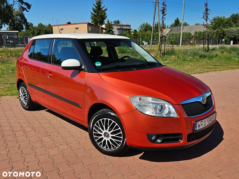 Skoda Fabia 1.2 HTP Cool Colour Edition - 12