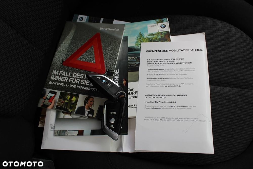 BMW Seria 2 216d - 29
