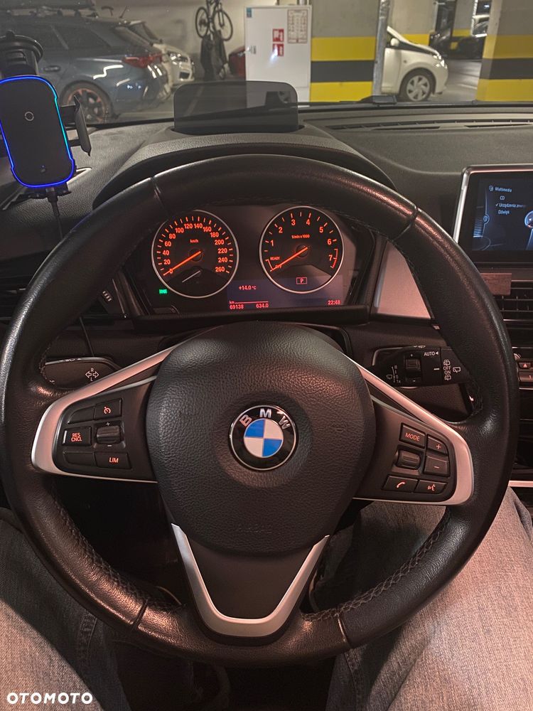 BMW Seria 2 218i - 27