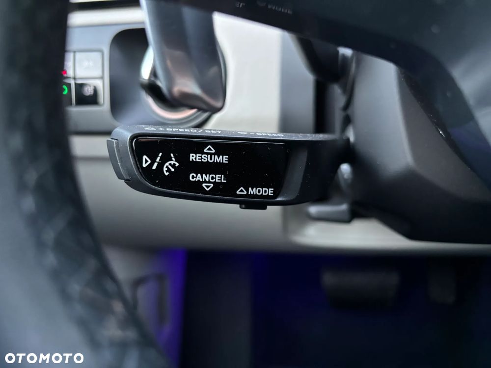 Porsche Cayenne Platinum Edition - 37