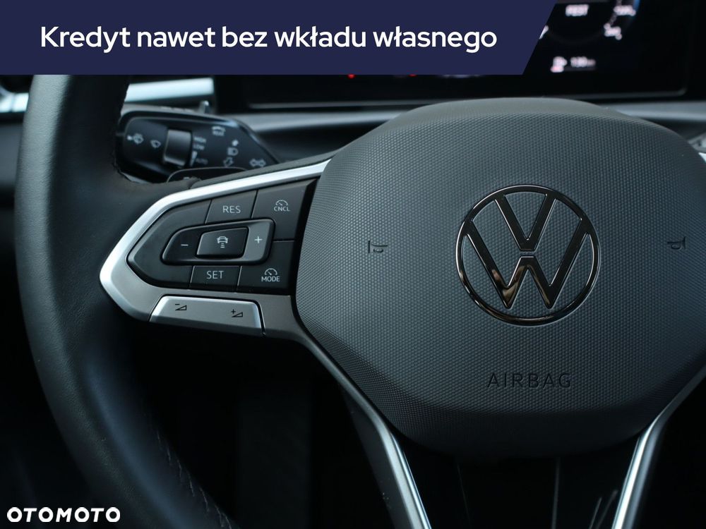 Volkswagen T-Roc - 19