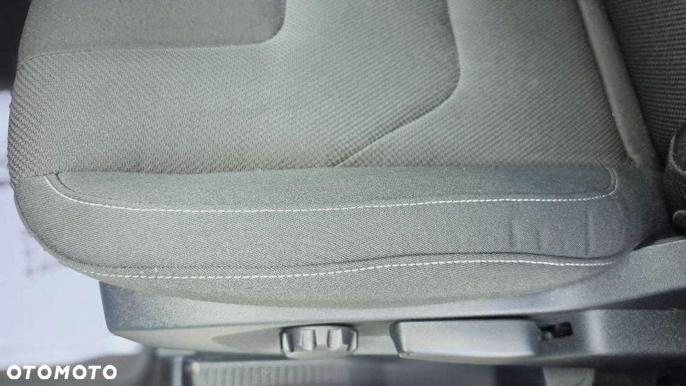 Ford S-Max 2.0 EcoBlue Titanium - 11