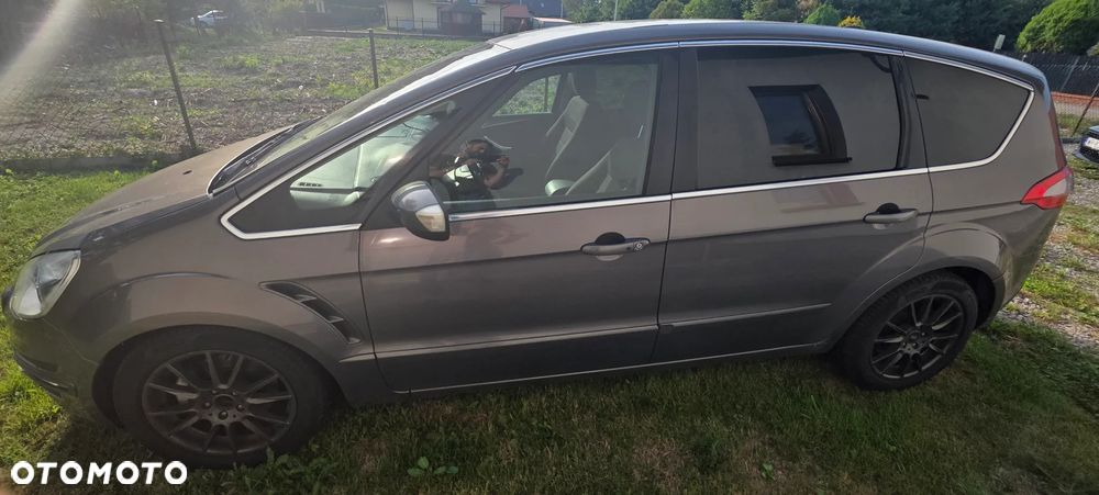 Ford S-Max 2.0 TDCi DPF Titanium - 3
