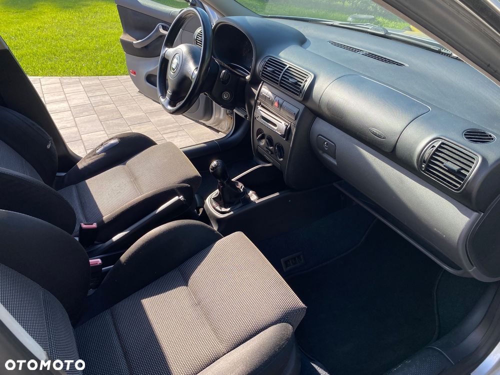 Seat Leon 1.6 Stella - 6