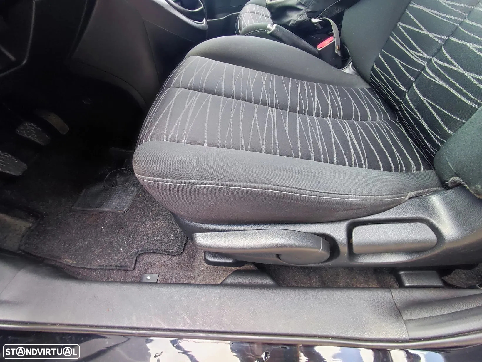 Mazda 2 1.3 MZR Comfort - 22