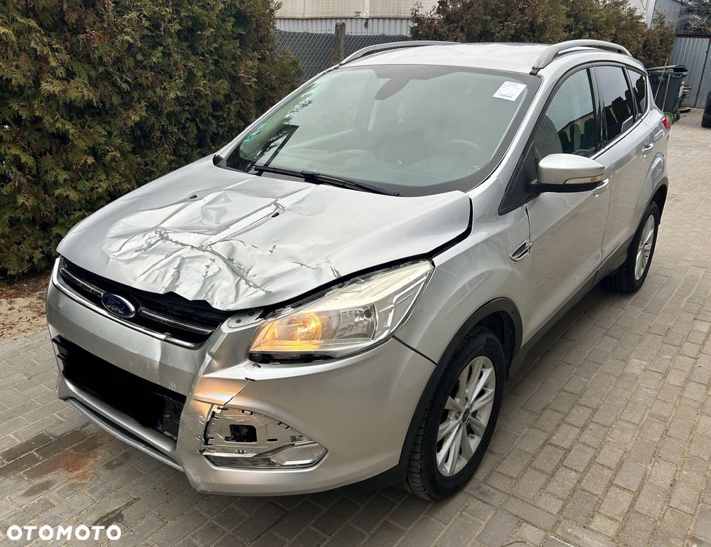 Ford Kuga - 11