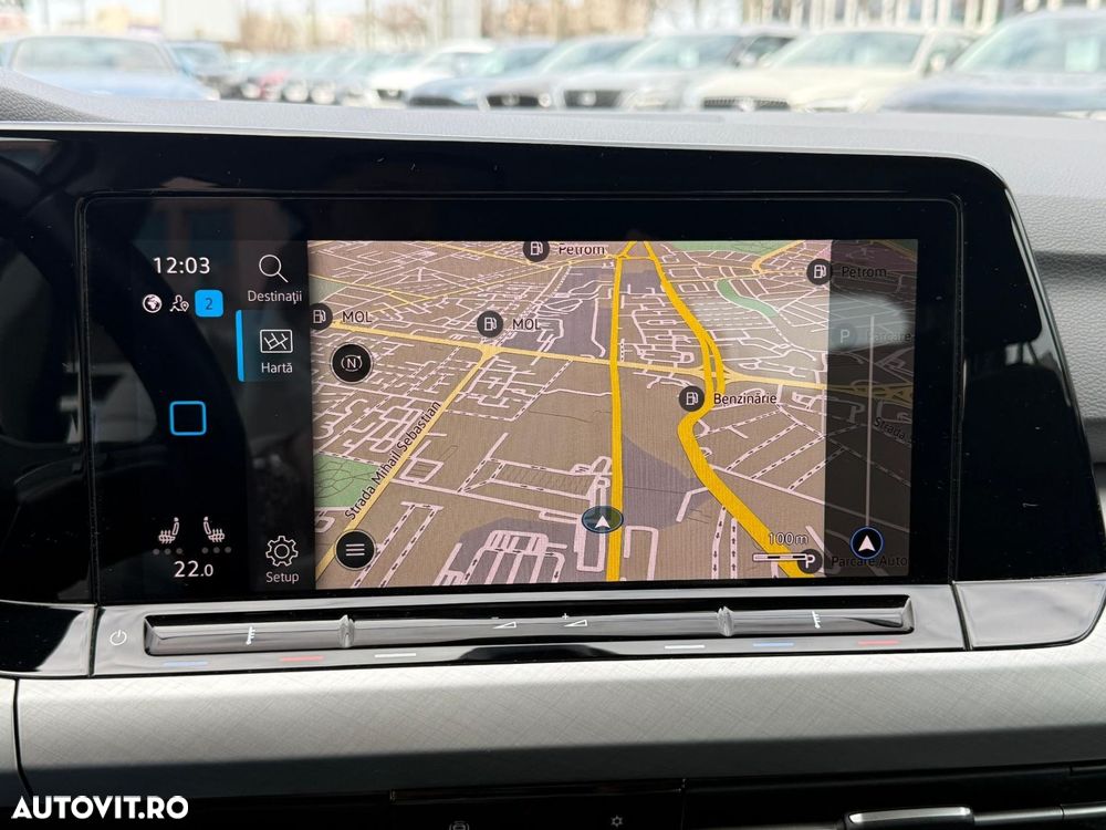 Volkswagen Golf 1.5 eTSI ACT DSG MHEV Style - 9