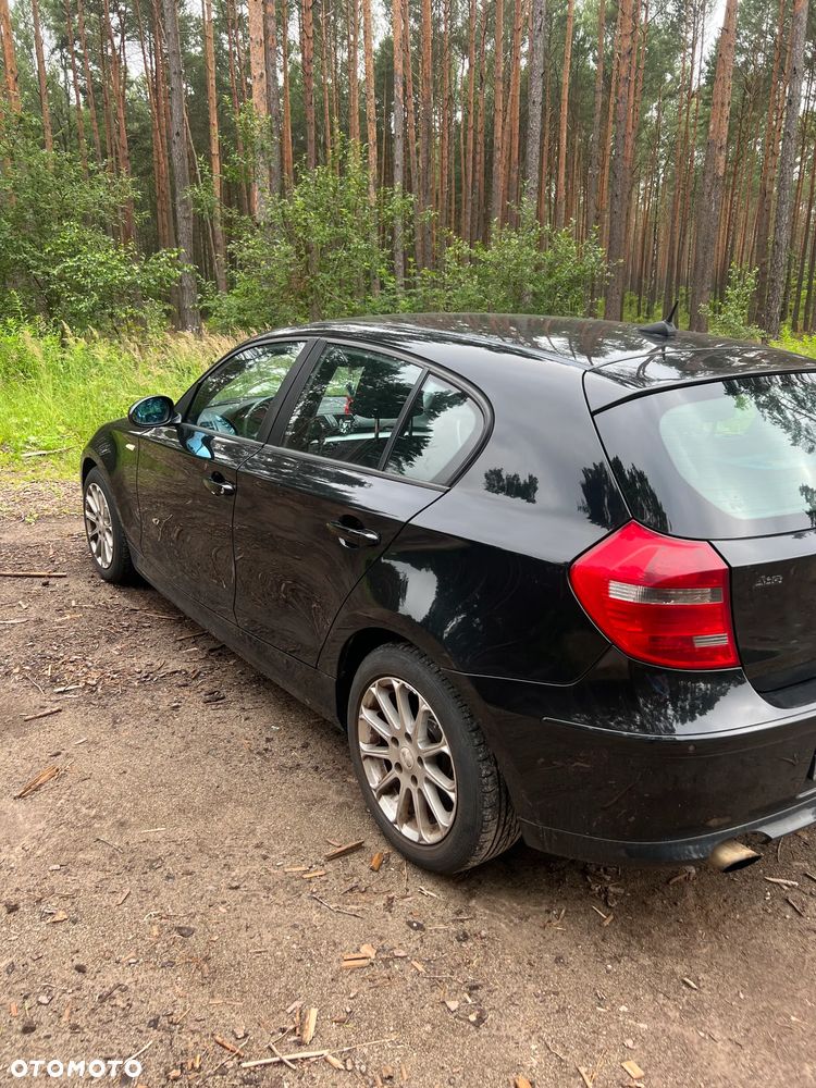 BMW Seria 1 118d - 4