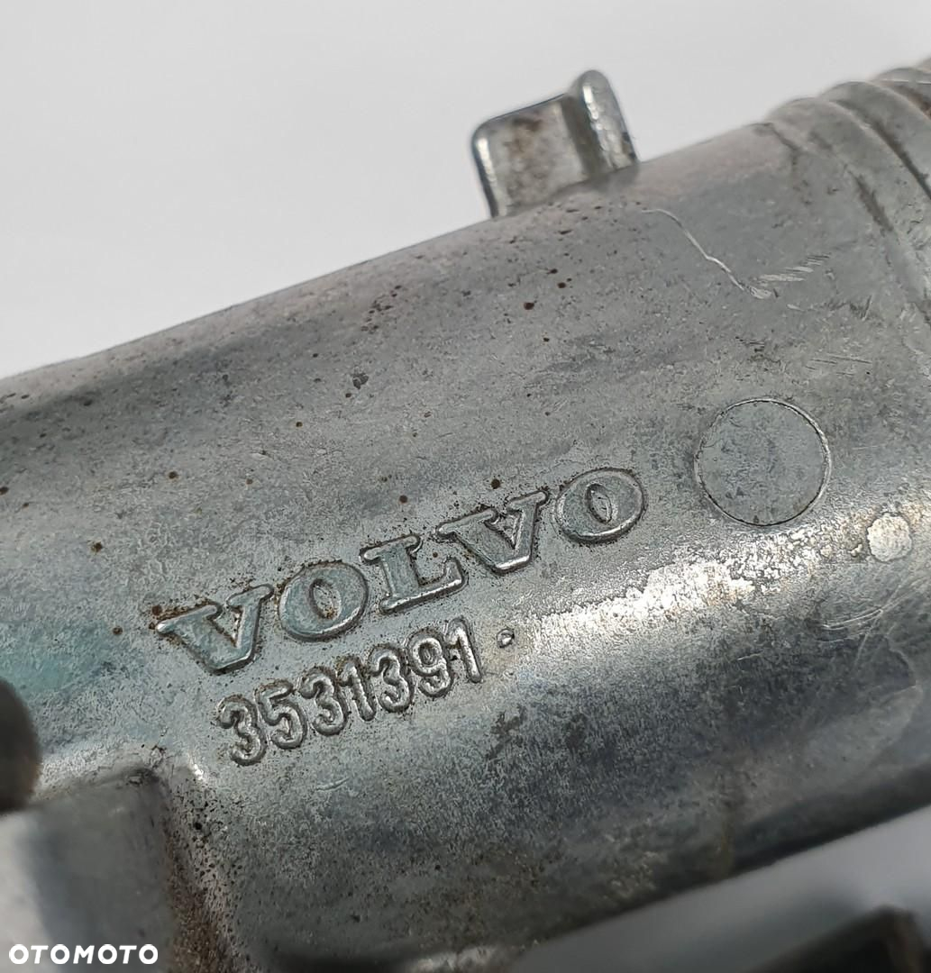 OBUDOWA TERMOSTATU VOLVO S80 2.4 B 9497484 9125463 - 4