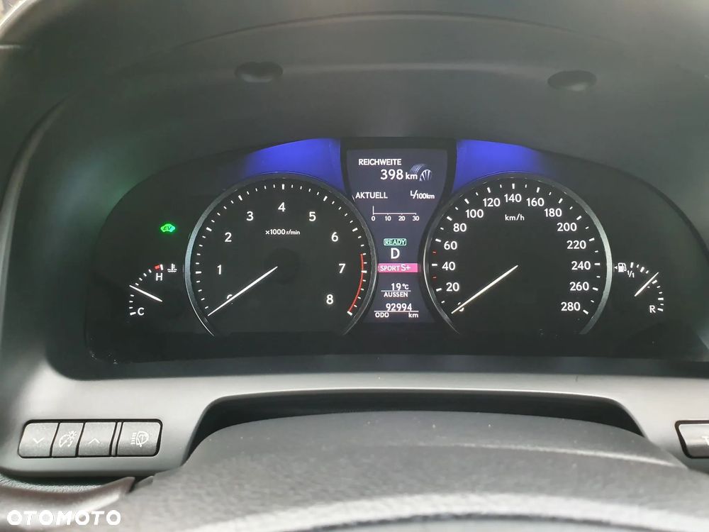 Lexus LS - 13