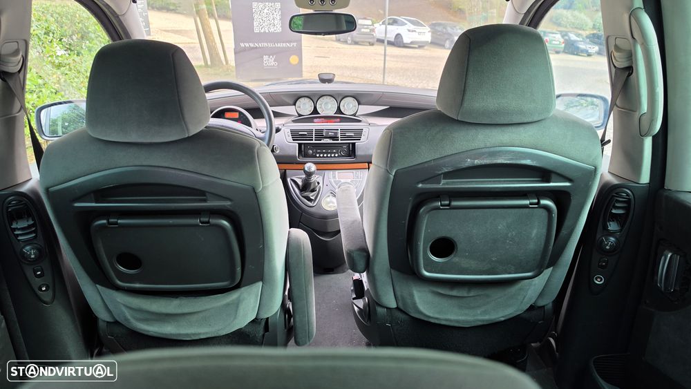 Citroën C8 2.0 HDi 16V SX 7L. - 12