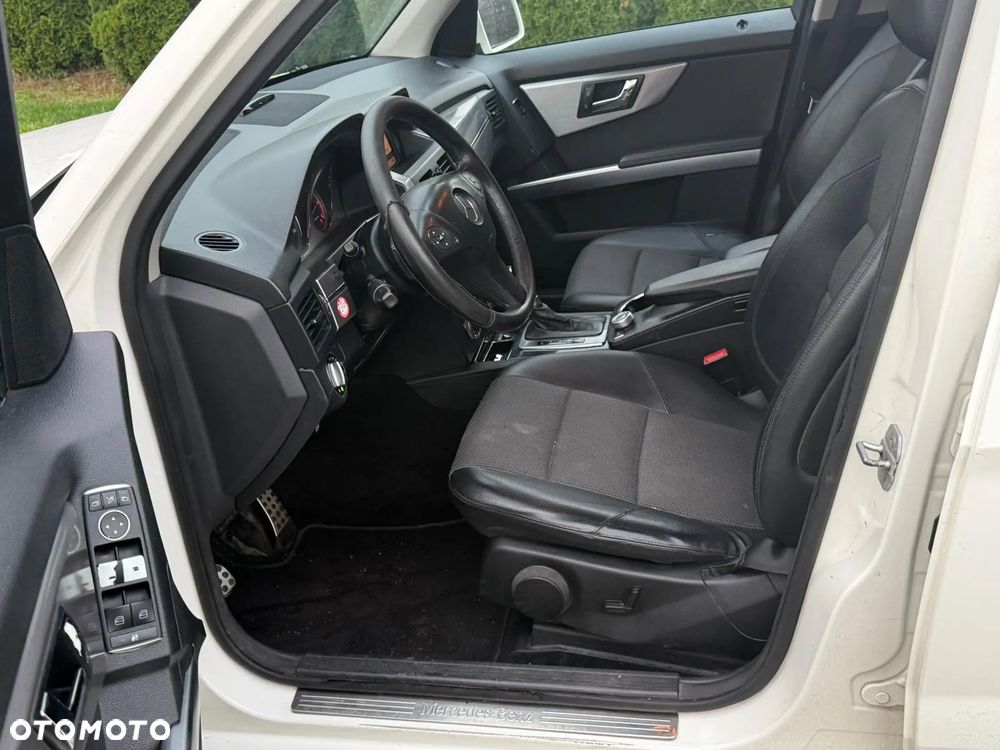 Mercedes-Benz GLK 320 CDI DPF 4Matic 7G-TRONIC Edition 1 - 13