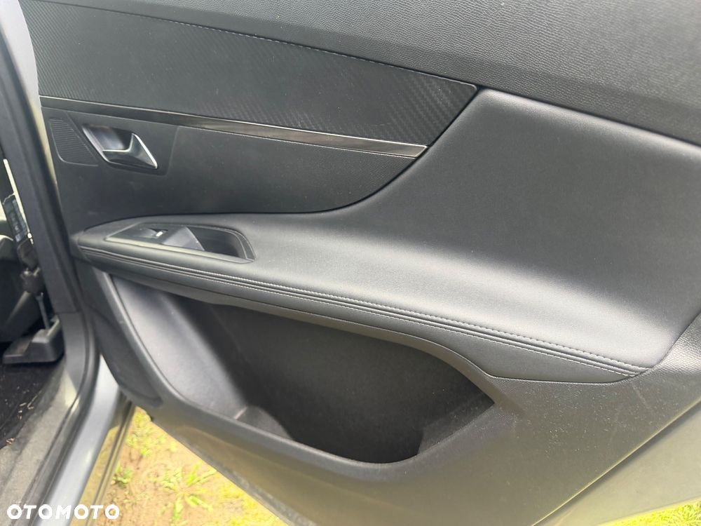 Peugeot 5008 BlueHDI 130 EAT8 Active Business-Paket - 9