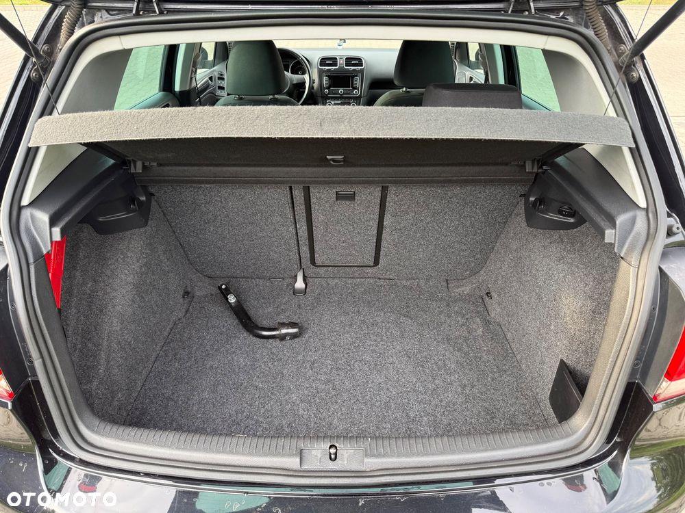 Volkswagen Golf 1.6 TDI DPF Comfortline - 15