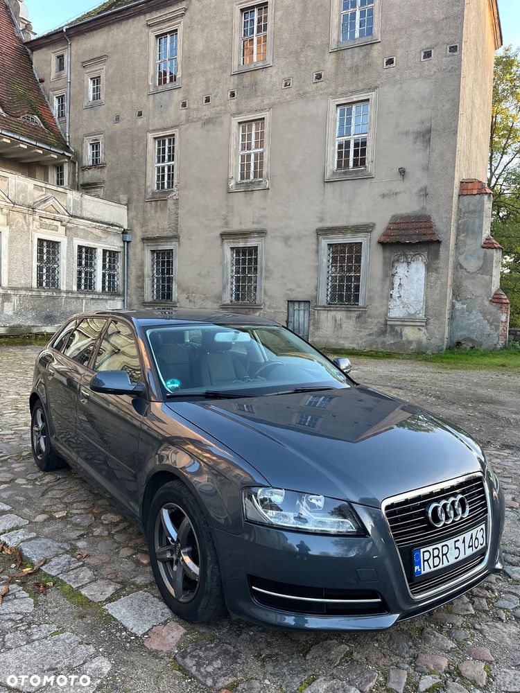 Audi A3 Sportback 1.4 TFSI S tronic Ambiente - 3