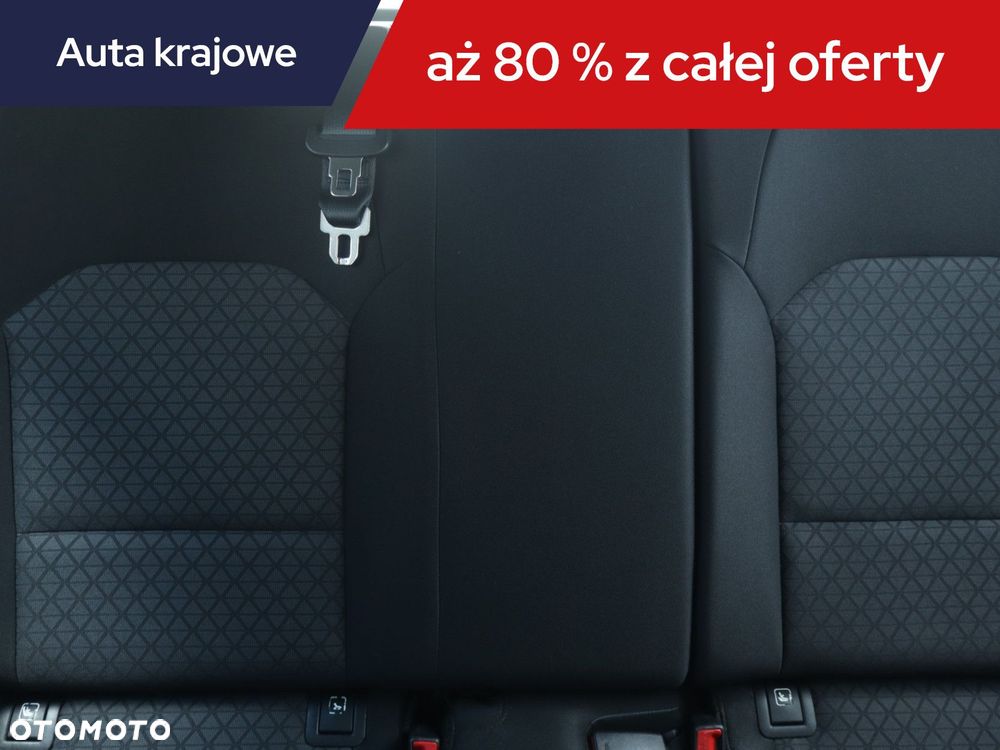 Kia Ceed - 12