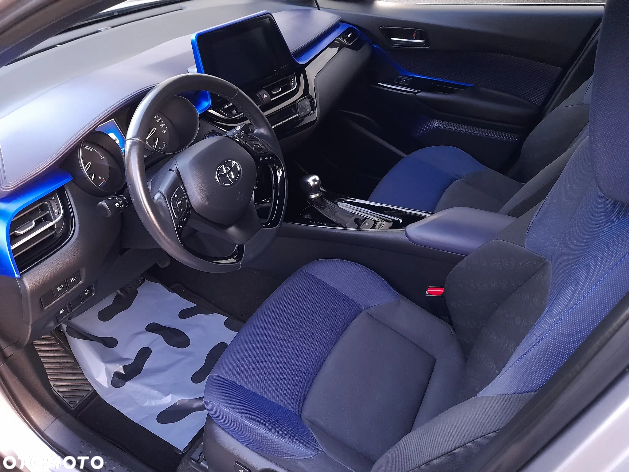 Toyota C-HR 1.8 Hybrid Dynamic - 11