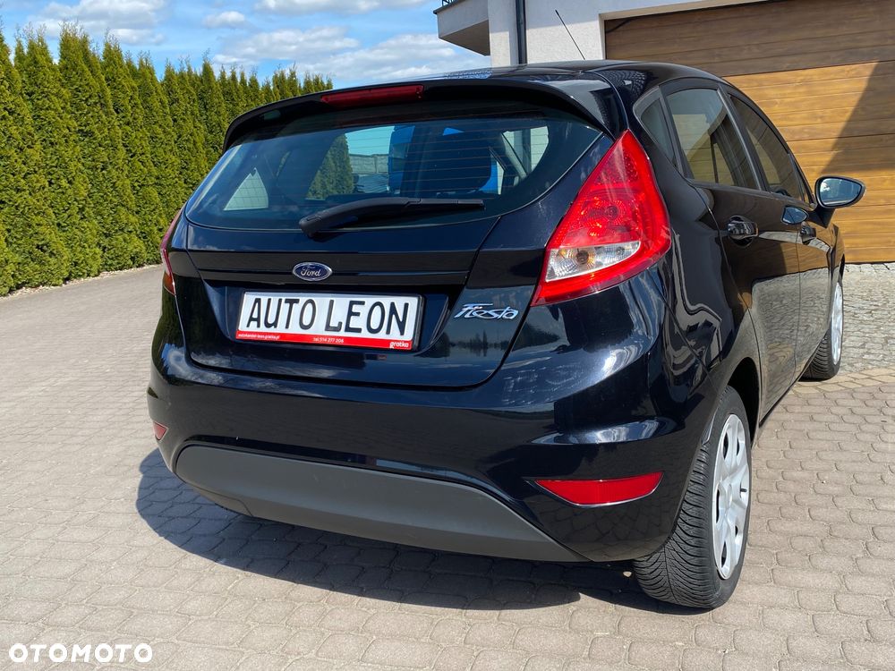 Ford Fiesta - 8