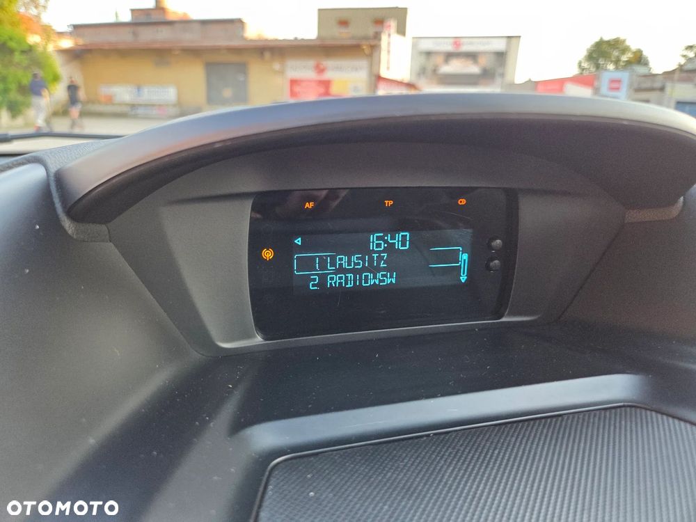 Ford Kuga - 13