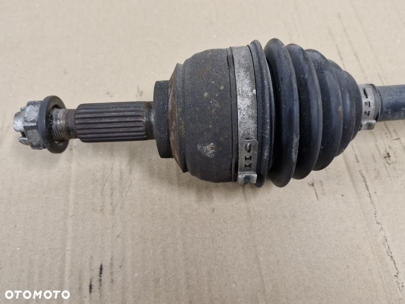 NISSAN MICRA K14 V 5 1.0 B PÓŁOŚ PRAWY PRZÓD DŁUGA 391005FF0A - 2
