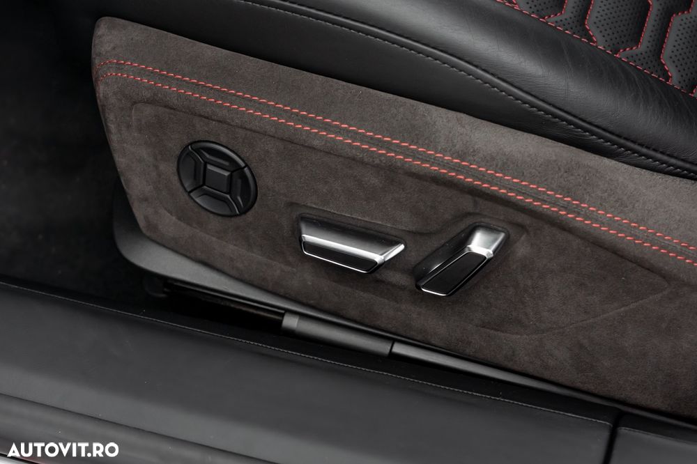 Audi RS7 4.0 TFSI quattro Tiptronic - 17