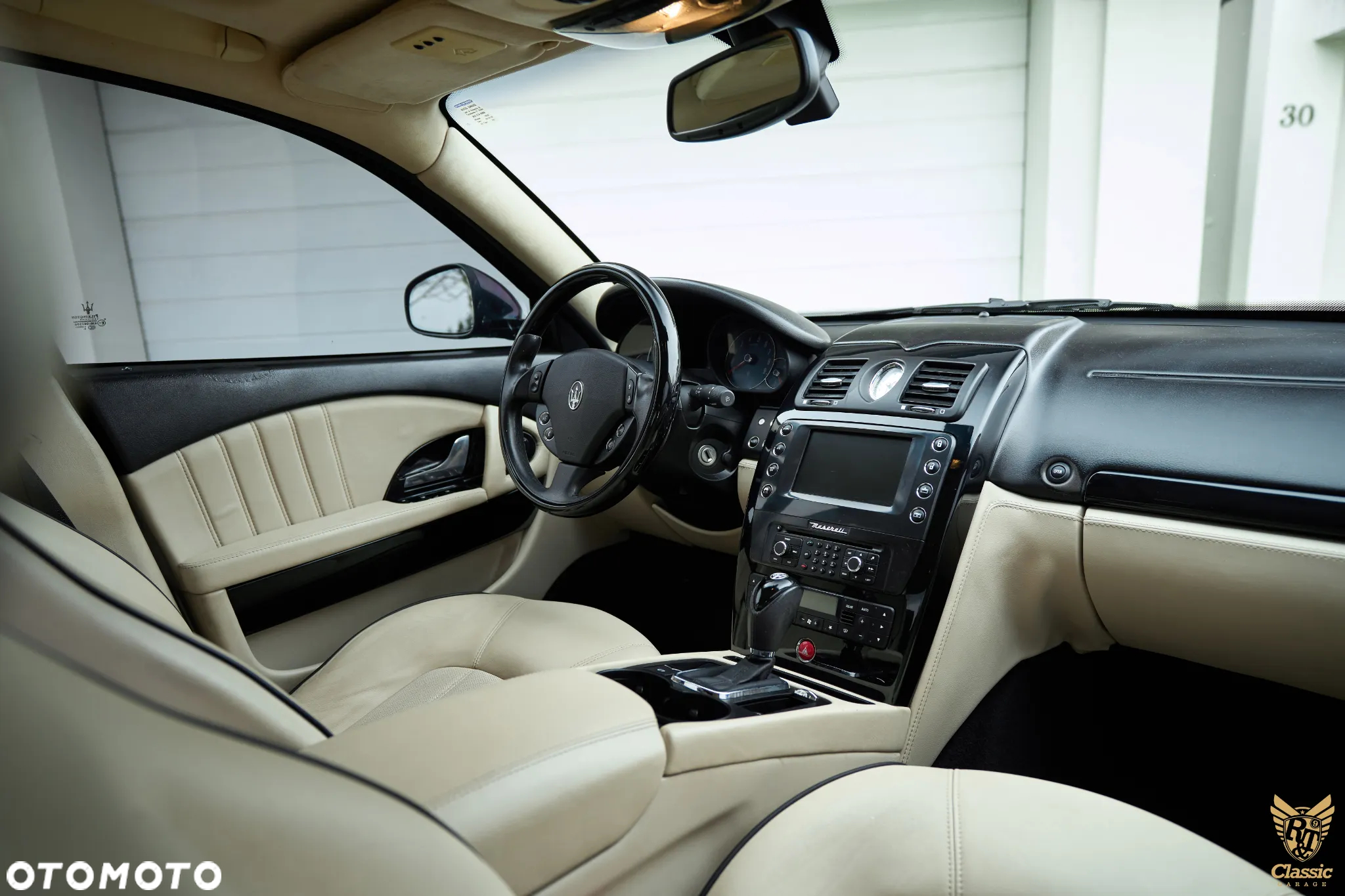 Maserati Quattroporte - 25