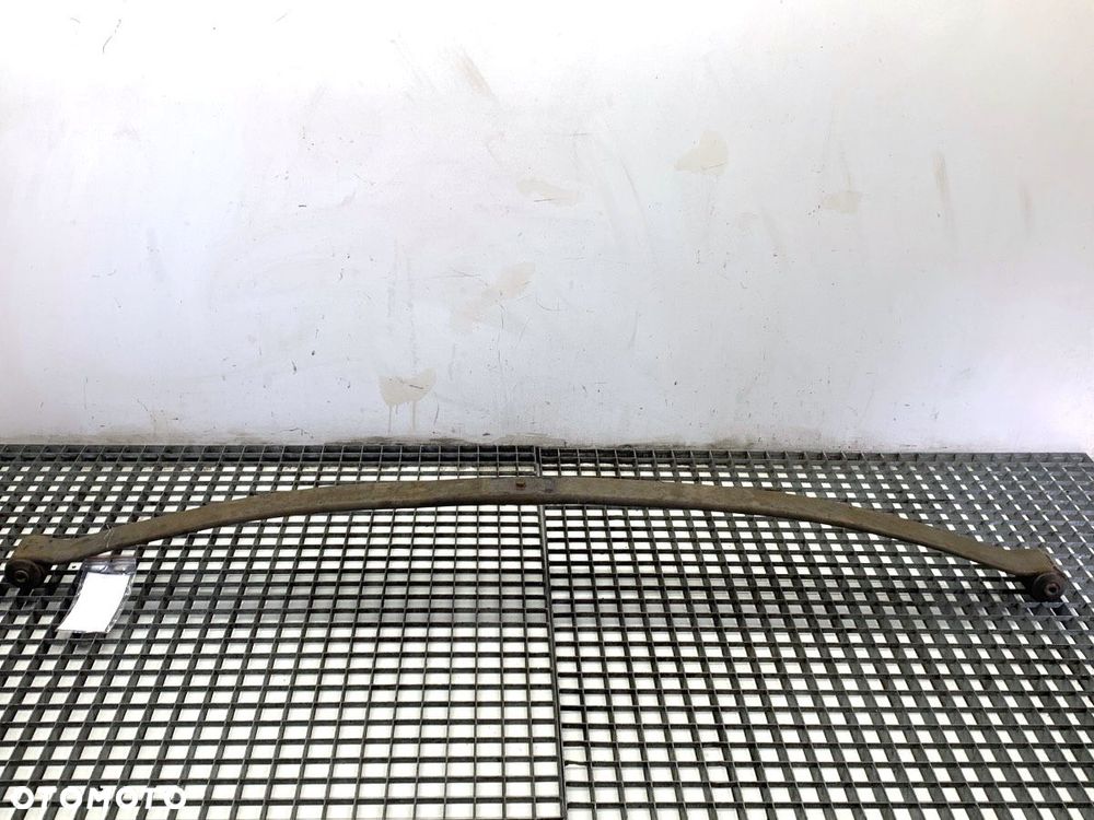 RESOR PRAWY TYŁ  VW CADDY III Nadwozie pełne/minivan (2KA, 2KH, 2CA, 2CH) 2004 - 2015 1.6 TDI 75 - 1